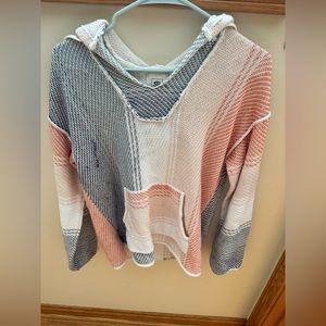 Women’s sweatshirt